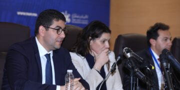 خاص : شقيق قيادي وبرلماني من “البام” وسط “زوبعة” بسبب اتهامه “لبامية” بالنضال عن طريق مؤخرتها