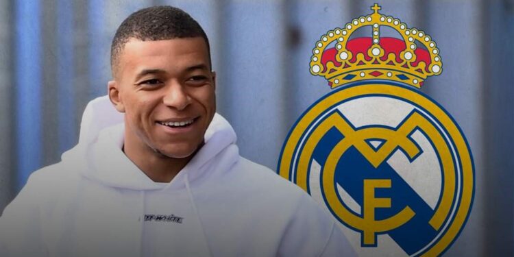 الفرنسي كيليان مبابي يحقق حلمه ويصبح لاعبا لنادي ريال مدريد الإسباني