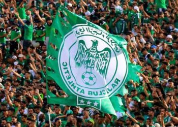 الرجاء البيضاوي بطلا للدوري المغربي الاحترافي الأول .. مولودية وجدة إلى القسم الثاني