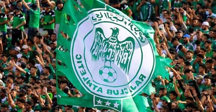 الرجاء البيضاوي بطلا للدوري المغربي الاحترافي الأول .. مولودية وجدة إلى القسم الثاني