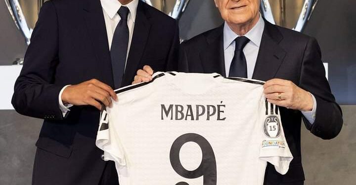 تفاصيل تقديم كليان مبابي لجماهير ريال مدريد ووسائل الإعلام