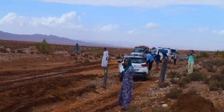 أمطار رعدية  تعزل مدينة فجيج يوم اقتراع الانتخابات الجماعية الجزئية..قطعت الطرق و عطلت الاتصال والأنترنيت
