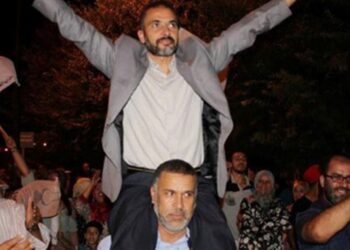 صورة للرئيس السابق لجماعة صفرو من البيجدي خلال فوزه برئاستها 2015