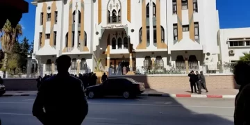 ابتدائية الحسيمة تدين مروجا للهيروين بـ7 سنوات حبسا نافذة وتعويض كبير للجمارك
