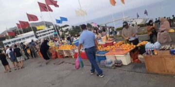 عيد الأضحى يُشعل أسعار الخضر والفواكه ويزيد من شهرة الحسيمة بغلاء معيشتها