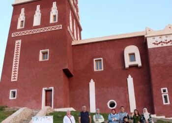 الحسيمة.. زيارة ميدانية تُعيد للواجهة قلعة الحمراء ..قيمة التراث المحلي في التنمية الثقافية