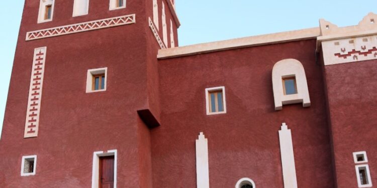 الحسيمة.. زيارة ميدانية تُعيد للواجهة قلعة الحمراء ..قيمة التراث المحلي في التنمية الثقافية