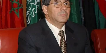 وزير جزائري سابق يُحرج نظام تبون في قضية الصحراء المغربية