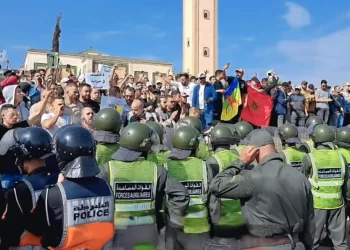 مع اتساع موجة الاحتجاجات والشكوى من الخدمات الصحية.. هذه وصفة وزارة الصحة لامتصاص الغضب الشعبي