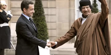 قضية التمويل الليبي: المحكمة الاستئنافية بباريس تُفرج عن ساركوزي وتخضعه للرقابة القضائية