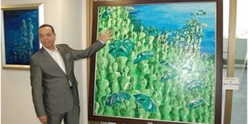 ابن فاس.. رسام”اللون والجسد الأنثوي”ضيف شرف المهرجان الدولي للفيلم الوثائقي بخريبكة