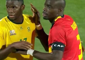 خبرة جنوب إفريقيا تهزم طموح أنغولا في أولى جولات دور المجموعات