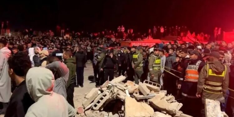 فاس تواجه قدر الانهيارات وجدران الموت “بأحزمة البؤس”.. 22 قتيلا في انهيار مبنيين بمقاطعة زواغة من بينهم 8 أطفال أحدهم رضيعة