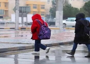 موجة جديدة من الاضطراب الجوي بالمغرب.. الداخلية تحذر ومديريات التعليم تُعلق الدراسة بعدد من المناطق