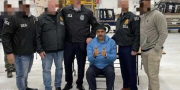 بعد اختطافه من قبل قوات ترامب”دركي العالم”.. مادورو يمثل هذا اليوم في حالة اعتقال أمام المحكمة الفدرالية الأمريكية في نيويورك