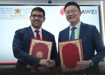 الوزير بنسعيد وممثل شركة هواوي المغرب