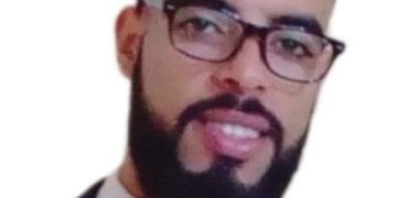 أطفالنا في عصر الشاشات: كيف يؤثر الهاتف على سلوكهم ونموهم؟
