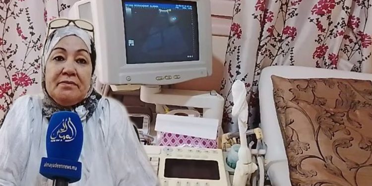 قرية بامحمد(ربورتاج): مولدة متقاعدة تُحول الحلم إلى نجاح تستفيذ منه نساء معزولات عن المستشفيات