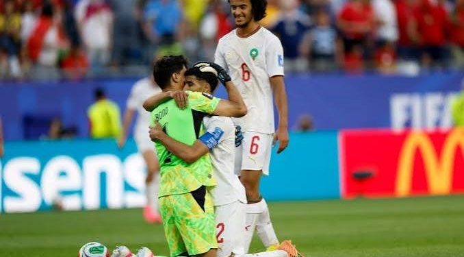 المغرب يهدي العرب أول فوز عقب تخطي حاجز اسكتلندا