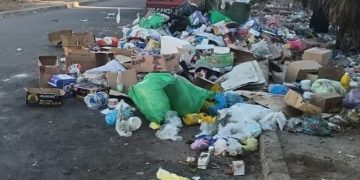 الوالدية تغرق في الأزبال مع انطلاق فصل الإصطياف