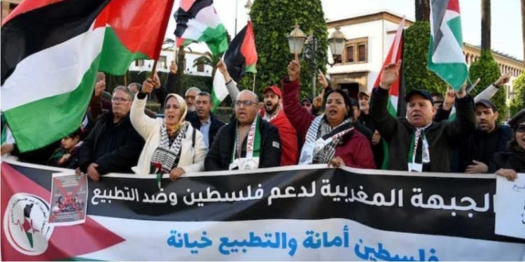 بعد منع وقفة طنجة.. مناهضو التطبيع يدعون لوقفة احتجاجية أمام البرلمان غداً الثلاثاء