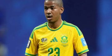 وفاة غامضة لآدامز لاعب جنوب أفريقيا أياما بعد عودته من  المونديال