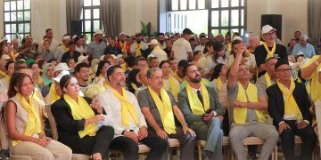 أوزين يتجاهل شباط خلال اللقاء التواصلي لحزبه بفاس