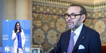 أخيرا الملك يُنهي صمت القصر بتعيين المنصوري رئيسة للحكومة.. وسط تداعيات مثيرة لفضيحة “صاك طنجة”