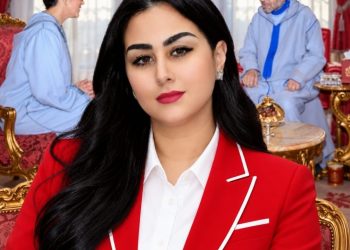 فتيحة الطالبي محامية بهية مراكش وفي الخلفية التعيين الملكي لرئيسة الحكومة المنصوري