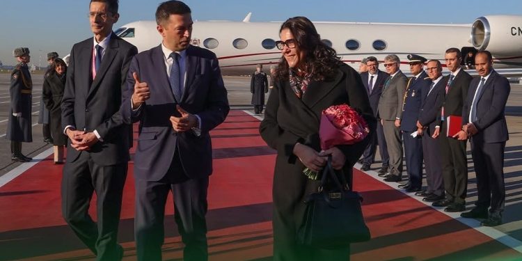 رئيسة الحكومة المغربية في موسكو - الميادين نيوز المنصوري في أول مهمة رسمية خارج المغرب.. تحل بموسكو لتمثيل الملك في القمة الروسية الإفريقية الثالثة